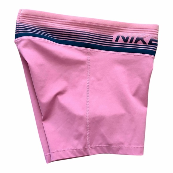 Nike Pro Women's Pink Athletic Shorts Size Small - Picture 3 of 12